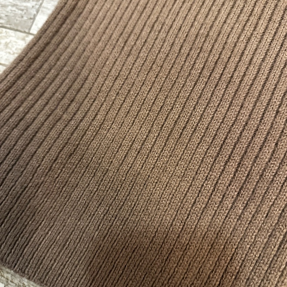 Brown Ribbed Knit Set - Picture 2 of 5